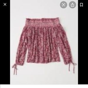 A&F Off-Shoulder Tie-Sleeve Shirt | S